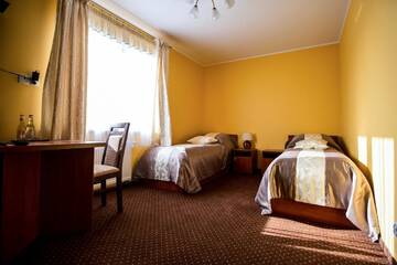 Фотографии Хостелы Park Hostel г. Suchedniów (Польша) №1 Фото Хостелы Park Hostel г. Suchedniów 1